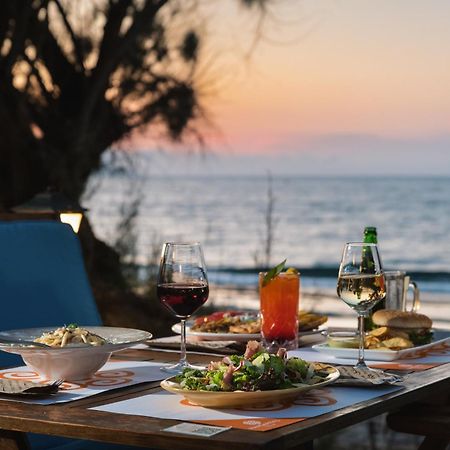 Margarita Beach Hotel Agia Marina エクステリア 写真